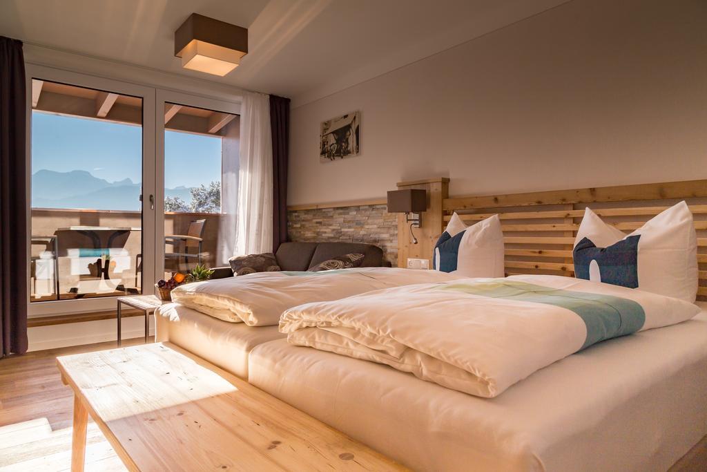 Hotel Christine Eisenberg  Eksteriør billede